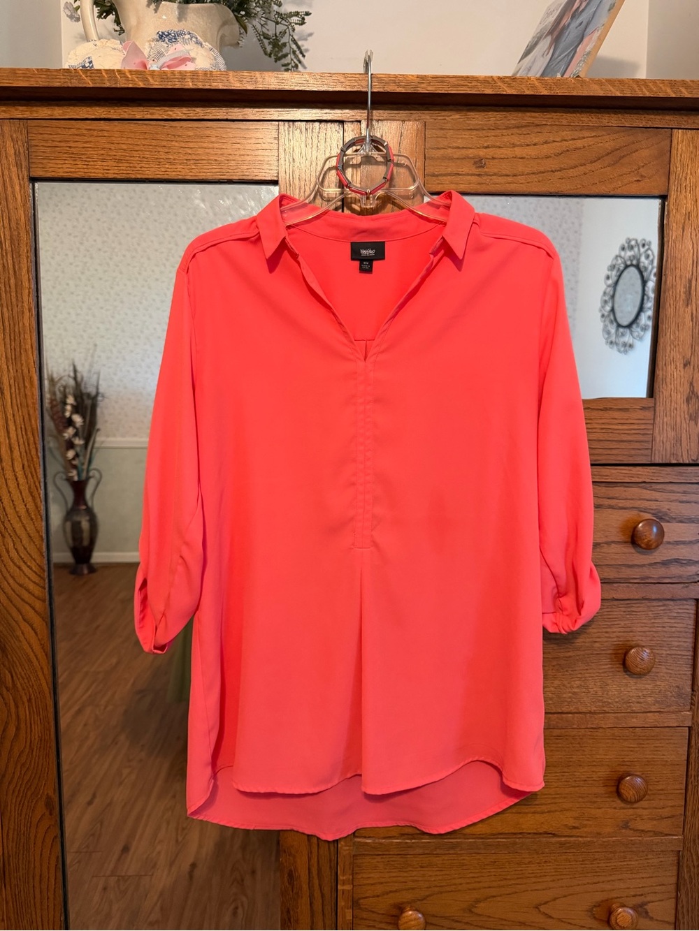 Mossimo Coral-Pink M Blouse & Stretch Bracelet